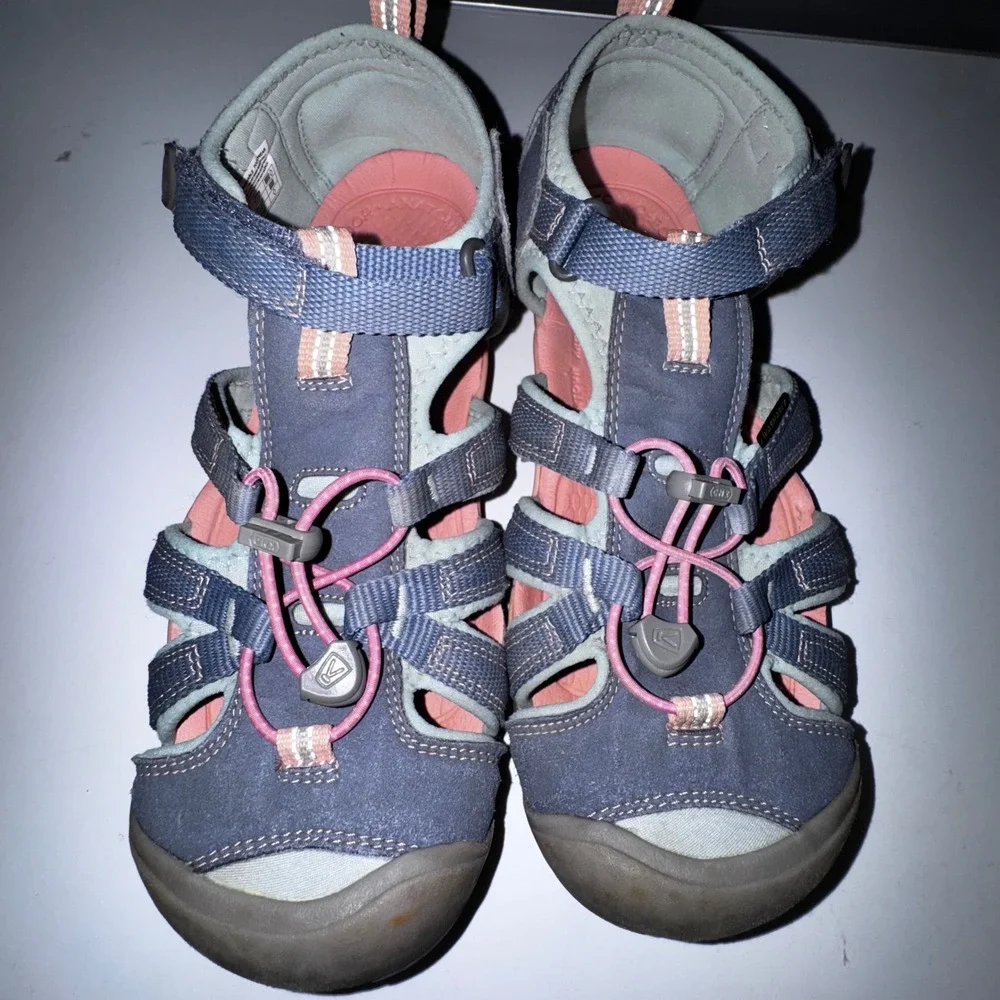 KEEN Unisex Kid Seacamp 2 CNX Closed Toe Water Sandals Flint Stone Ocean Wave 7‎
